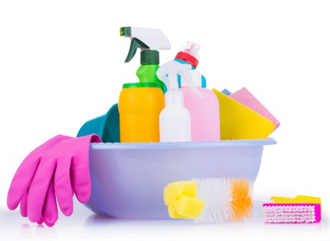 Deep cleaning service for a kitchen and bathroom in Enfield